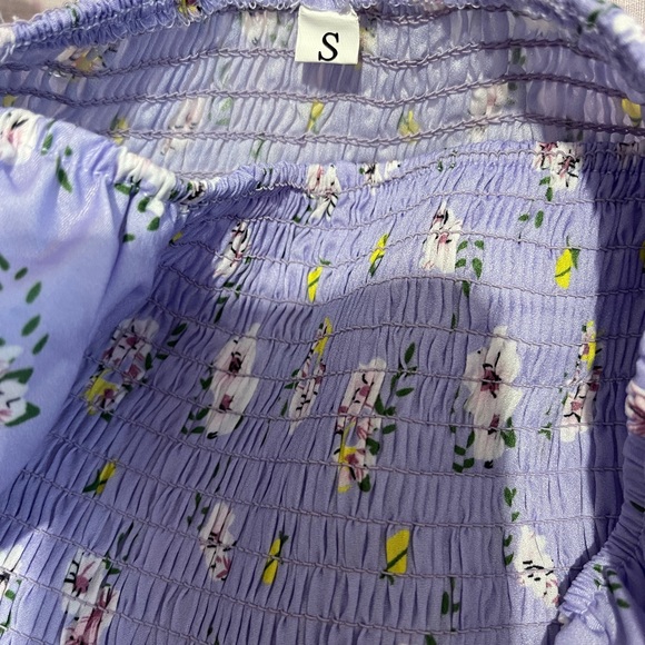 Allover Floral Shirred Split Thigh Dress long - Picture 3 of 3